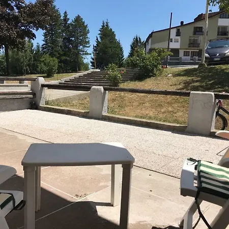 Saint Gree Apartment *